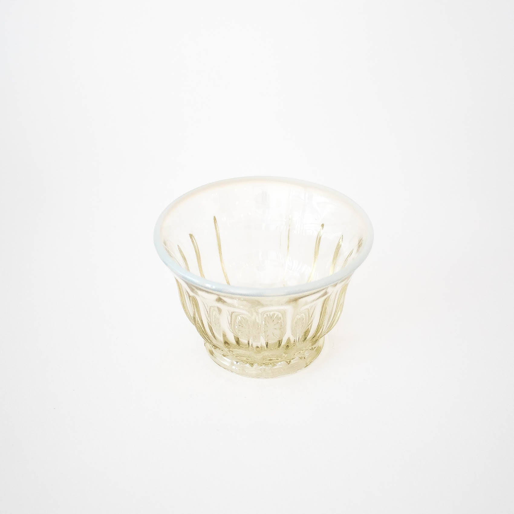 Yuki No Hana Glass Tea Cup - Image 3