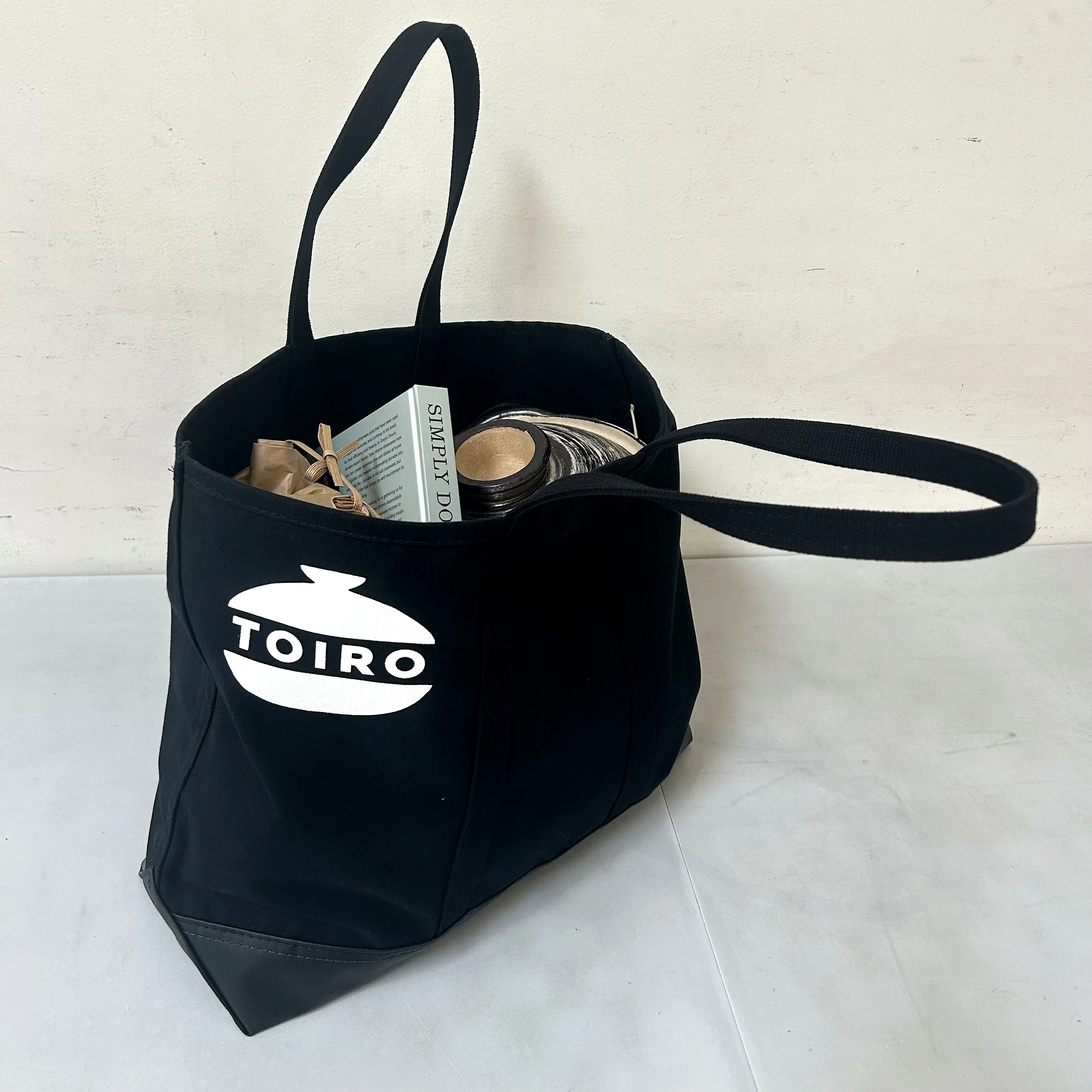 TOIRO x Steele Canvas Donabe Tote - Image 5
