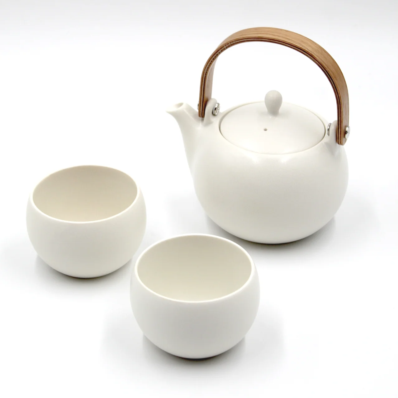 YUI Wooden Handle Dobin Teapot - Image 8